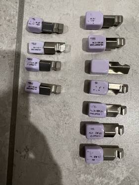 Tck108003001 Azdent 11 Count Various Dental Emax Glass Ceramic Blocks Lithium Disilicate Cad/cam