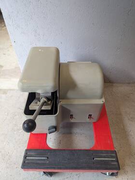 10-1114-160 Buehler 10 Inch Mount Cut Off Wheel Saw Machine Metalwork Benchtop