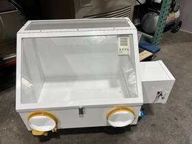 34788-00 Cole-parmer Economical Glove Box