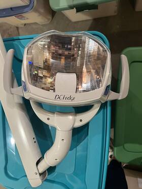 Rp4000 Dci Edge Series 4 Light - Post Mount 115v White Dental