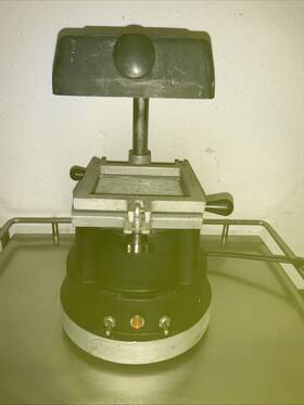 F-4f01-12-m Dentiformer Inc. 120v Dental Vacuum Former