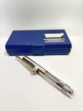 36211 Dermo-jet Robbins Instruments Dermojet Robbin S Painless Needle Free Solution Injector