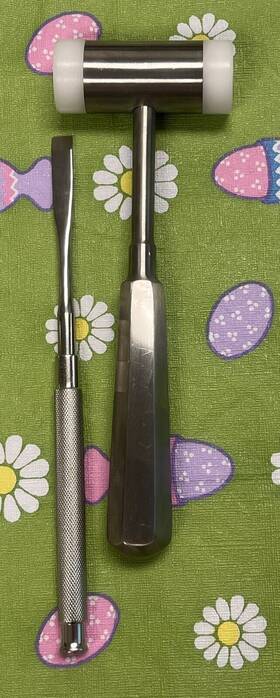 S1128-79g17 Hu-friedy Ckn75 75 Kramer-nevins Bone Chisel Mead Mallet 18cm