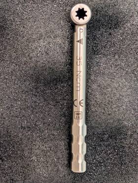 09020-m Iq Implants Zest 35ncm Torque Wrench Only