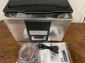 Midmark Qc6-01 Quickclean Ultrasonic Cleaner -display Unit Slightly Used