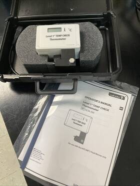 Hlta-390 Smiths Medical Ref Level 1 Temp Check Thermometer