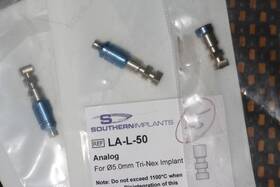 La-l-50 Southern Implants Lab Analogs And Impression Copings Lot