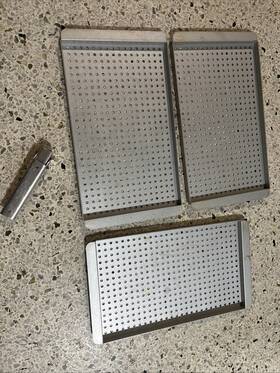 201095 Steri-dent Sterident 200 Perforated Tray X3 With Handle