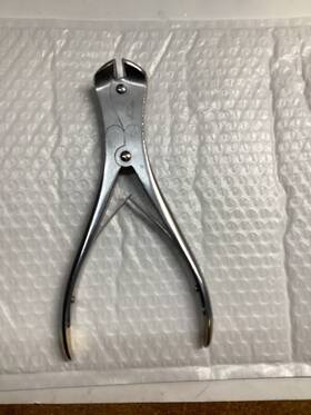 Os3045 V Mueller Surgical Cannulated Pin Cutter - Ref # 3g06d