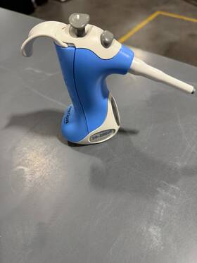 20-200ul Vistalab Ovation Bionatural Single Channel Pipette