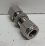New No Box! Swagelok 3/8" Tube Od 1/4" Fnpt Bulkhead Connector SS-600-71-4. Fixed Price $24.95.