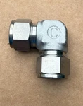 Crawford Swagelok 316 Stainless 90 Elbow 5/8" Tube To SS-1010-9 Nos. Fixed Price $17.50.