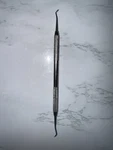 Hu-friedy Discoid-cleoid Carver CD90B. Fixed Price $35.00.