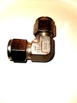 Parker 8EE8-316 A-lok 90 Union Elbow, 1/2", Stainless Steel New. Fixed Price $13.00.