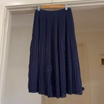 Comptoir Des Cotonniers Women Midi Pleated Skirt Vgc Size 2US/38FR. Fixed Price $27.63.