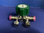 Swagelok Nupro Diaphragm Valve, 6L-ELD8-CCBB, 1/2" Mvcr, Purge Ports. Fixed Price $25.00.