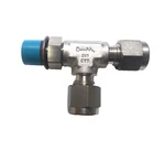 Swagelok Tee Pipe To Tube SS-400-3TST **new**. Fixed Price $18.95.