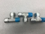 New No Box (lot Of 3) Swagelock 3/8 Tube Npt Male Tee SS-600. Fixed Price $49.50.