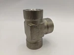 Piece Swagelok Union Tee Threaded Tube Fitting Female 1.15"ID SS-16-TSW-3. Fixed Price $30.00.
