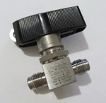 Swagelok SS-43GVCR4-LLC Ball Valve 1/4 Male Latch Locked Closed. Fixed Price $99.99.