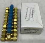Swagelok B-400-3-4TTM Male Tee Lot Of 10 476. Fixed Price $50.00.