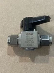 Hy-lok 1/4" Stainless Plug Valve 3000 Psi, Tube, P1VH-4T. Fixed Price $120.00.