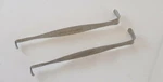 Lot Of 2, 4-1/4IN Double Ended Crile Retractor Set. Fixed Price $75.00.