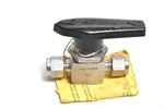 Whitey Swagelok HC-43S4 Alloy C-276 1-PIECE 40 Series Ball Valve. Fixed Price $799.99.