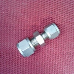 Ssp Griplok 3/8" X 1/4" Tube Od Reducer Union Compression 316 Stainless Steel. Fixed Price $9.00.