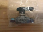 Tylok SS-4-DTT-4-4-K 1/4" Tube 316SS High Pressure Ball Valve *new* 5000 Psi. Fixed Price $125.00.