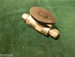 Hoke 316SST Ball Valve 2000 Psi 7092G8Y (aisle B). Fixed Price $32.50.