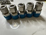 Lot Of 5 Swagelok SS-810-1-12. Fixed Price $115.00.