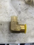 Lot Of 2 Parker Brass 3/8" Cd-b 90 Street Elbow, Nptf X. Fixed Price $6.00.