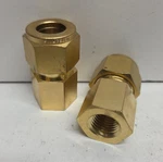 Lot Of New No Box! Swagelok/parker 1/2" Tube 1/4" Fnpt Connectors B-810-7-4. Fixed Price $19.95.