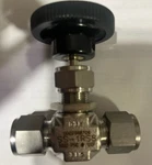 Swagelok SS-IRS8 Stainless Steel 1/2" Bonnet Needle Valve New. Fixed Price $65.00.