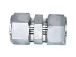 Swagelok SS-2000-1-16ST Stainless Steel Tube Fitting, Male Connector, 1-1/4" New. Fixed Price $69.99.