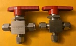 2- Whitey Swagelok SS-43XS4 1/4" Ball Valve 2500 Psi New Old Stock. Fixed Price $79.50.