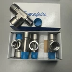 Box Lot Of (5) Swagelok SS-8-ST Street Fittings 1/2" Npt Stainless Steel. Fixed Price $437.50.