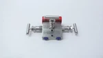 Hex HM531U3399413 Stainless Manifold 6980PSI. Fixed Price $221.90.