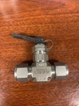 Swagelok Toggle Valve SS-1GS8-SPR-1GP. Fixed Price $29.99.