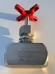 Swagelok Stainless Steel Needle Valve 2112F8Y 6000 Psig (414 Bar) Red Handle. Fixed Price $40.00.