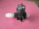 Entegris 8PM-12P Dymak Manually Operated Pinch Valve W/leak Detection Option 3/4. Fixed Price $75.00.