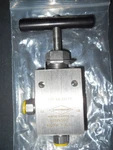 Newport Superpressure Non-rotating Stem 2-WAY Angle Valve, 60,000 Psi, 44-16121. Fixed Price $232.99.