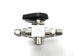 Swagelok SS-83XKS4 6000PSI Nsnp. Fixed Price $222.00.