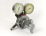 Matheson 8H-580 Dual Gauge Gas Regulator 3000 Psig Max. Fixed Price $29.99.