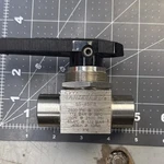 Whitey / Swagelok SS-45F8 Stainless Steel Ball Valve 2500 Psi. Fixed Price $45.00.