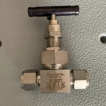 New Swagelok SS-6NBS8-G Service Union Bonnet Needle Valve Grafoil Packing. Fixed Price $178.00.