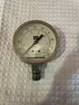 Matheson 63-3112 Gas Air Pressure Gauge 0-100 LB/IN2 0-7 KG/CM2. Fixed Price $13.99.