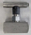 1/2" Huber Magnum Ss Needle Valve Ff 50 6000 Wp 200F. Fixed Price $48.30.