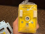 Amico O-chwal-u-air Medical Chemetron- Complete Wall Outlet Assembly. Fixed Price $79.00.